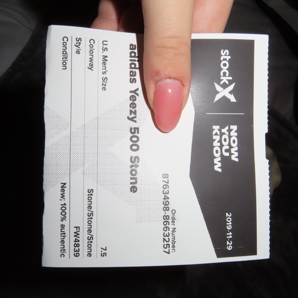 YEEZY 500’s in stone - Picture 2 of 9